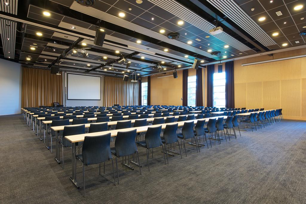 Quality Airport Stavanger Hotel 4*