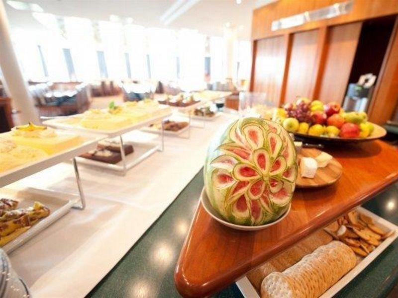 Hotel Quality Airport Stavanger 4*