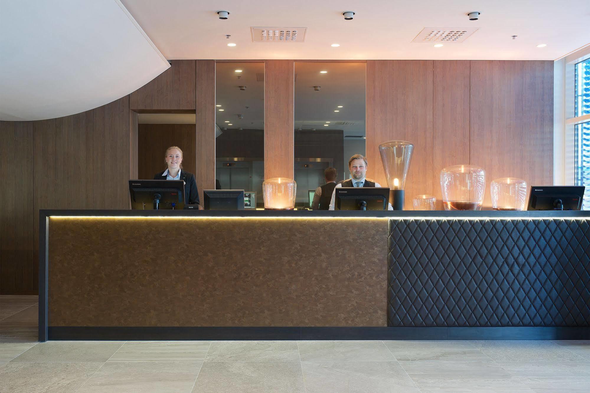 Hotel Quality Airport Stavanger 4*